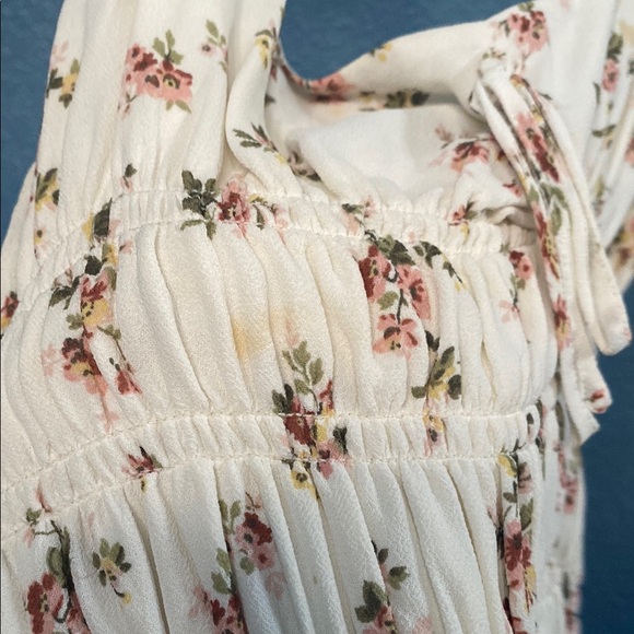 Reformation Floral Top - Picture 3 of 8